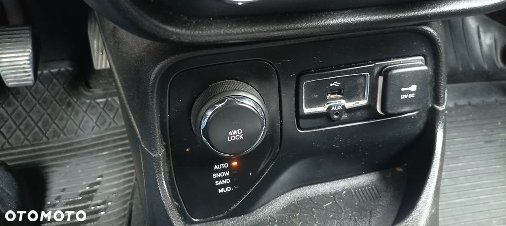 Jeep Renegade 2.0 MultiJet Active Drive Limited - 14