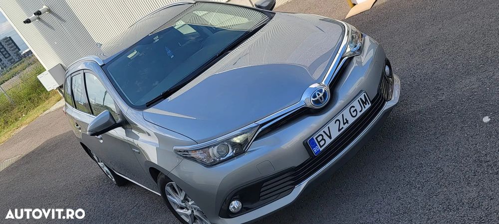Toyota Auris 1.8 L VVT-i Sol - 6