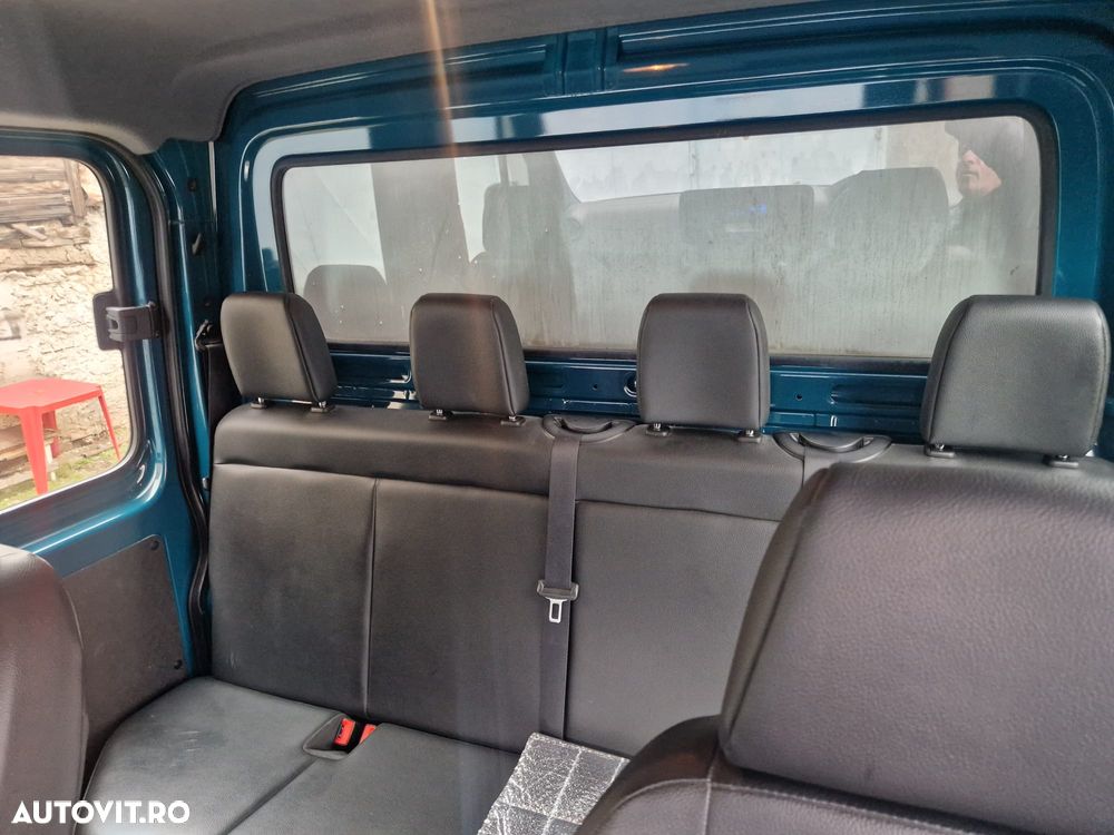 Mercedes-Benz Sprinter - 14