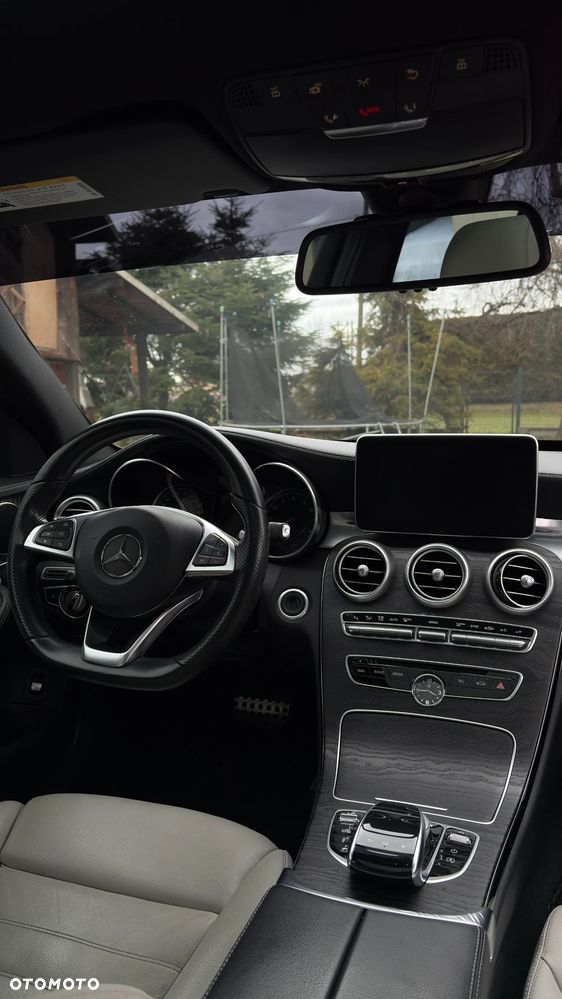 Mercedes-Benz Klasa C 450 AMG 4Matic 7G-TRONIC - 16