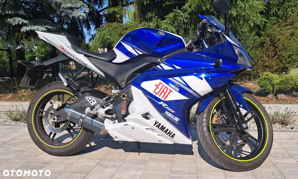 Yamaha YZF - 8