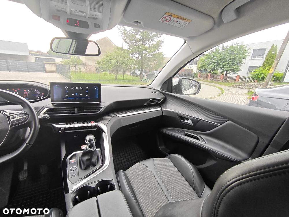 Peugeot 3008 PureTech 130 Stop & Start GPF Allure - 20