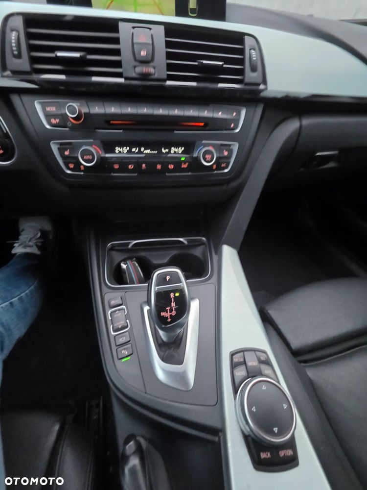 BMW Seria 3 320i GPF xDrive Sport Line Shadow - 20