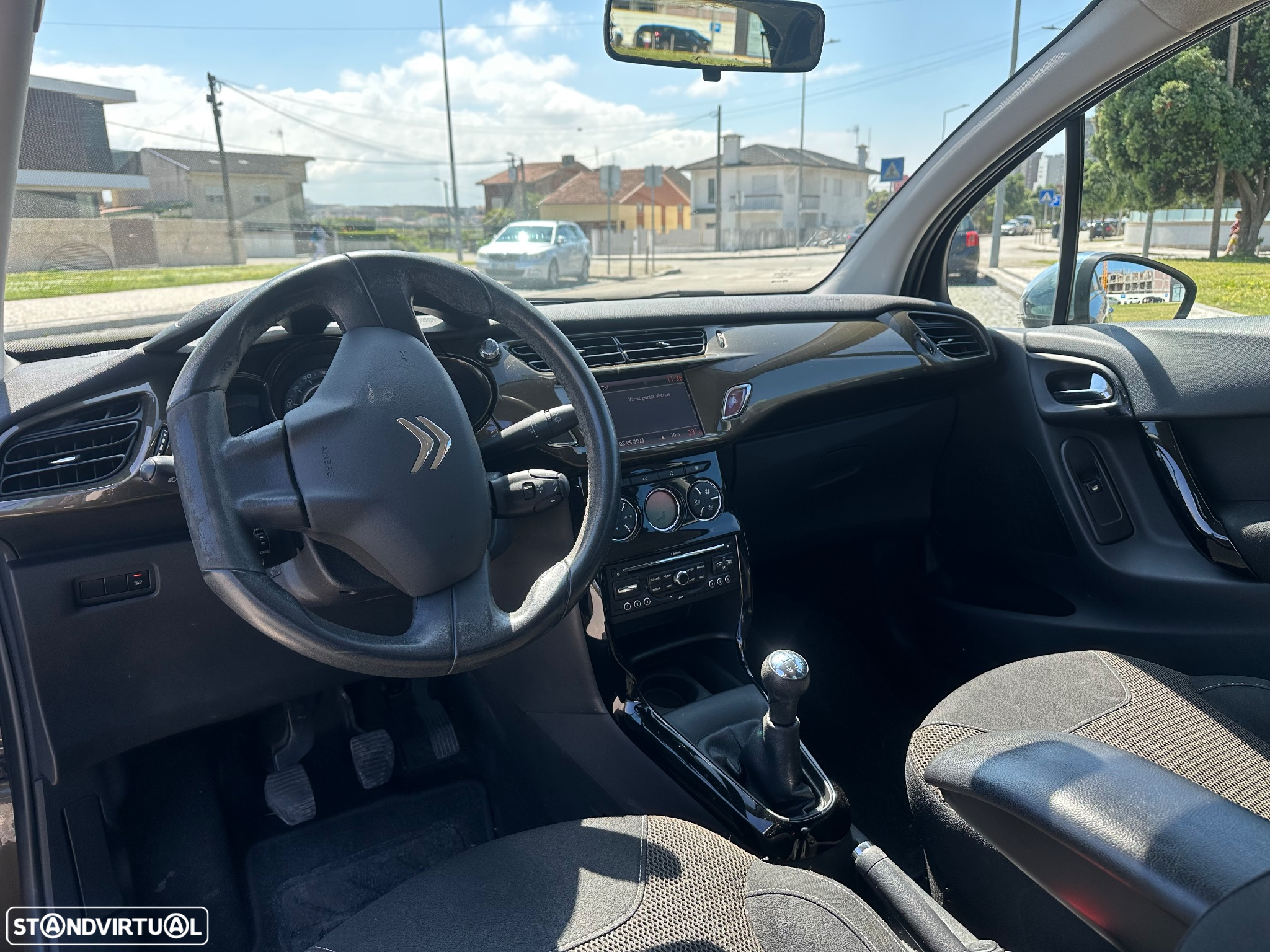 Citroën C3 1.6 e-HDi Exclusive 95g - 10