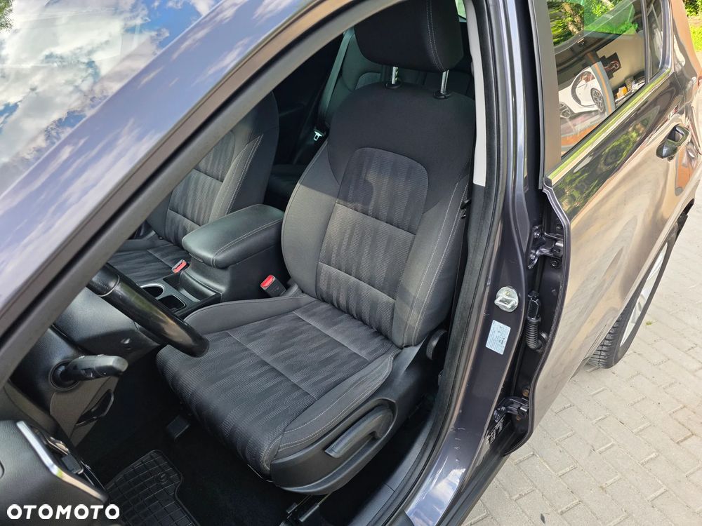Kia Sportage 1.7 CRDI Business Line 2WD DCT - 11