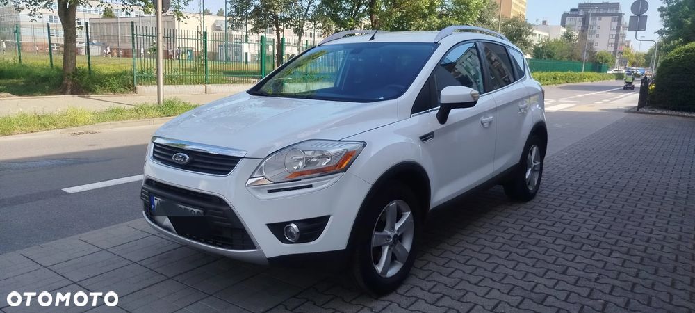 Ford Kuga - 1