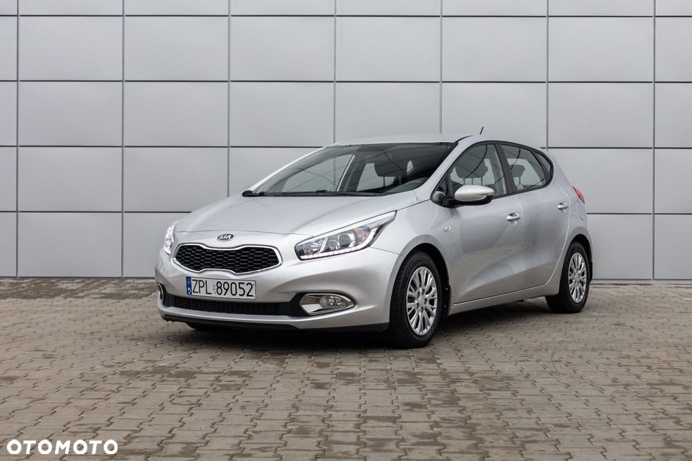 Kia Ceed 1.6 CRDi M - 17