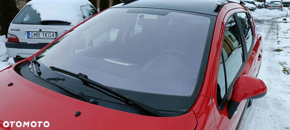 Peugeot 207 95 VTi Family - 14