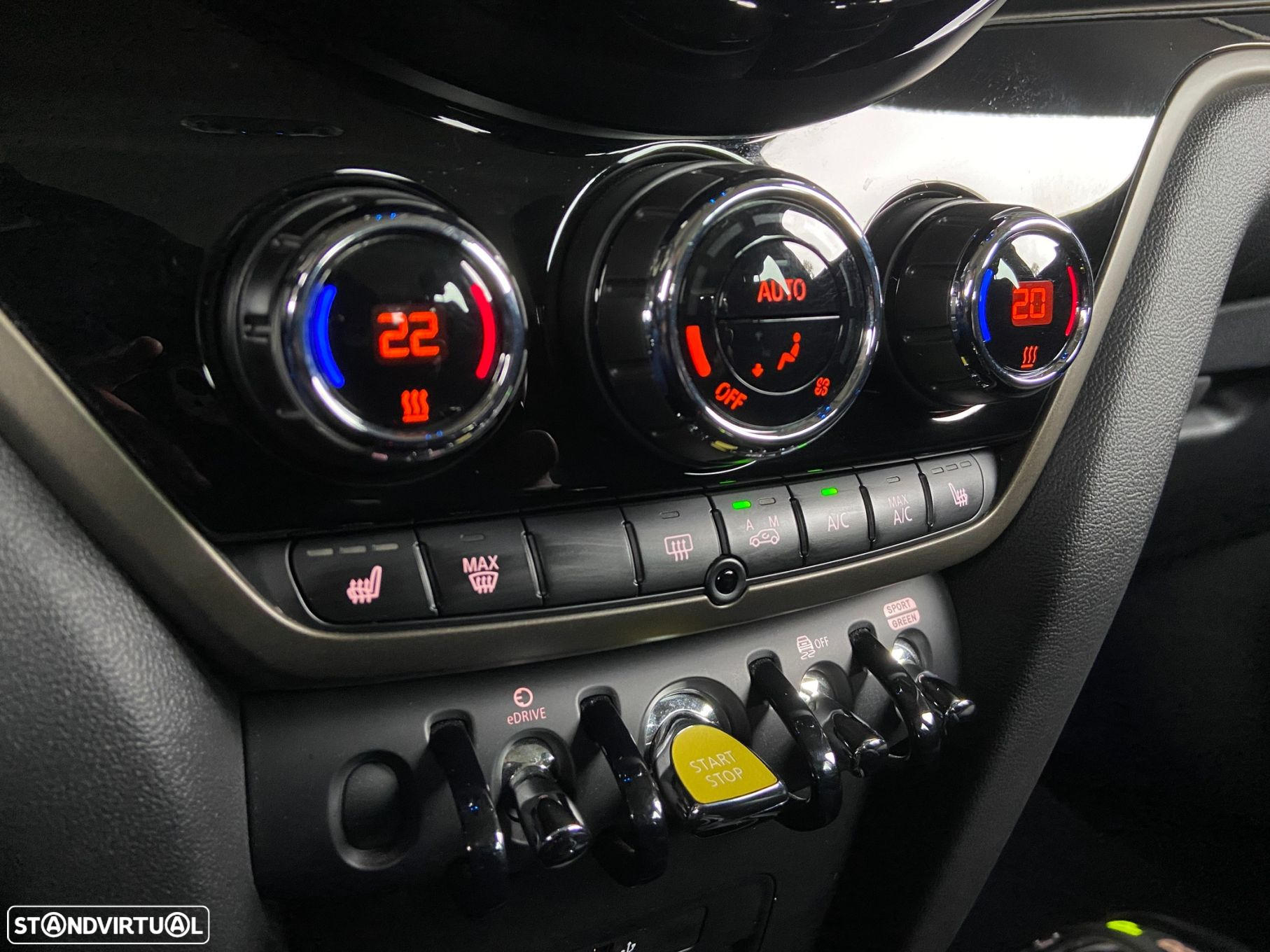 MINI Countryman Cooper SE ALL4 Sport Edition Auto - 25