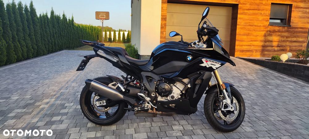 BMW XR - 2