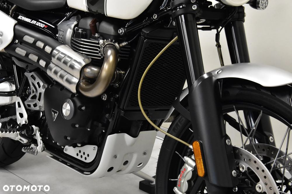 Triumph Scrambler - 21