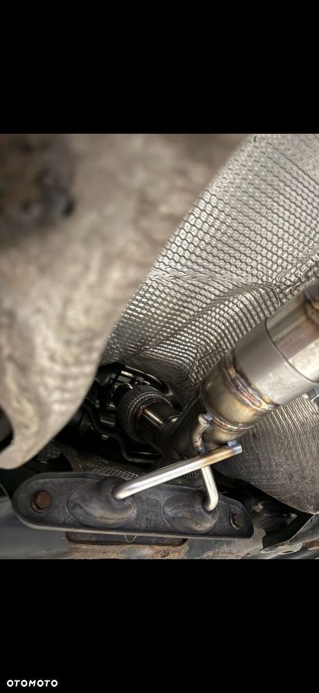 Volkswagen Golf 2.0 BlueTDI DSG Highline - 17