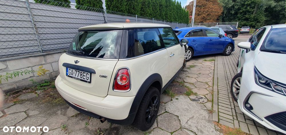 MINI ONE - 5