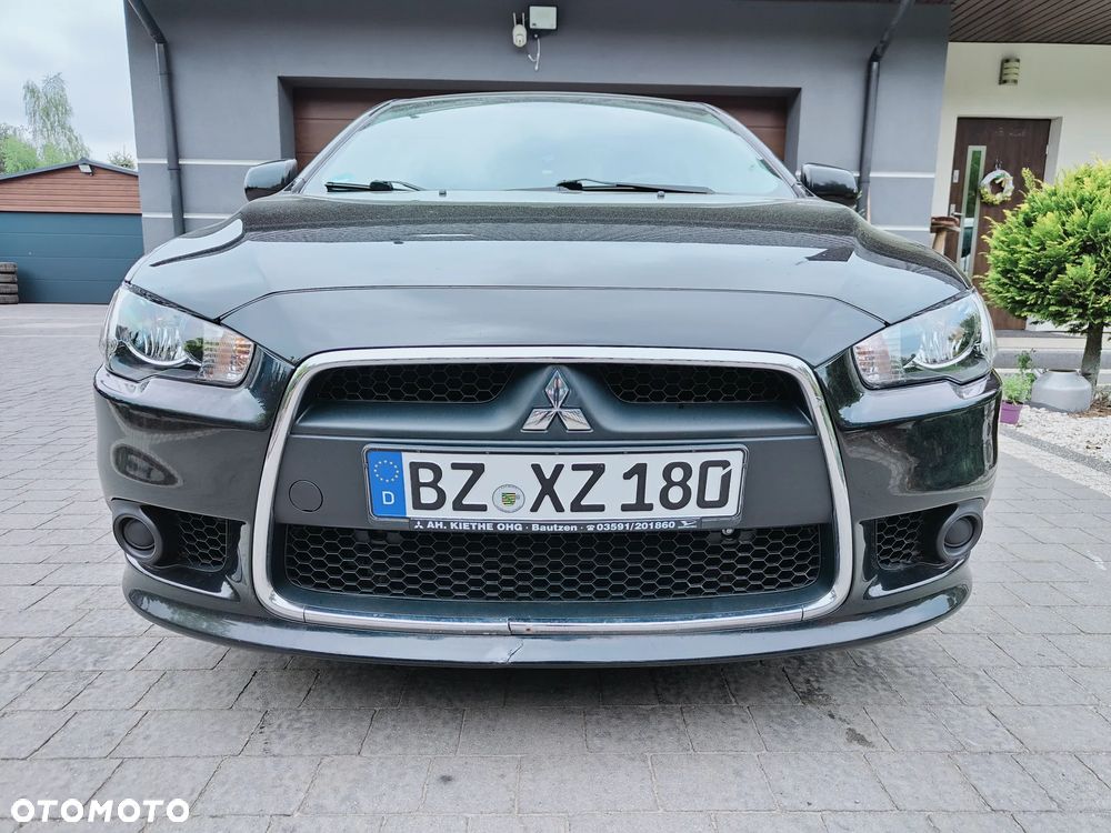 Mitsubishi Lancer 1.8 Intense - 28
