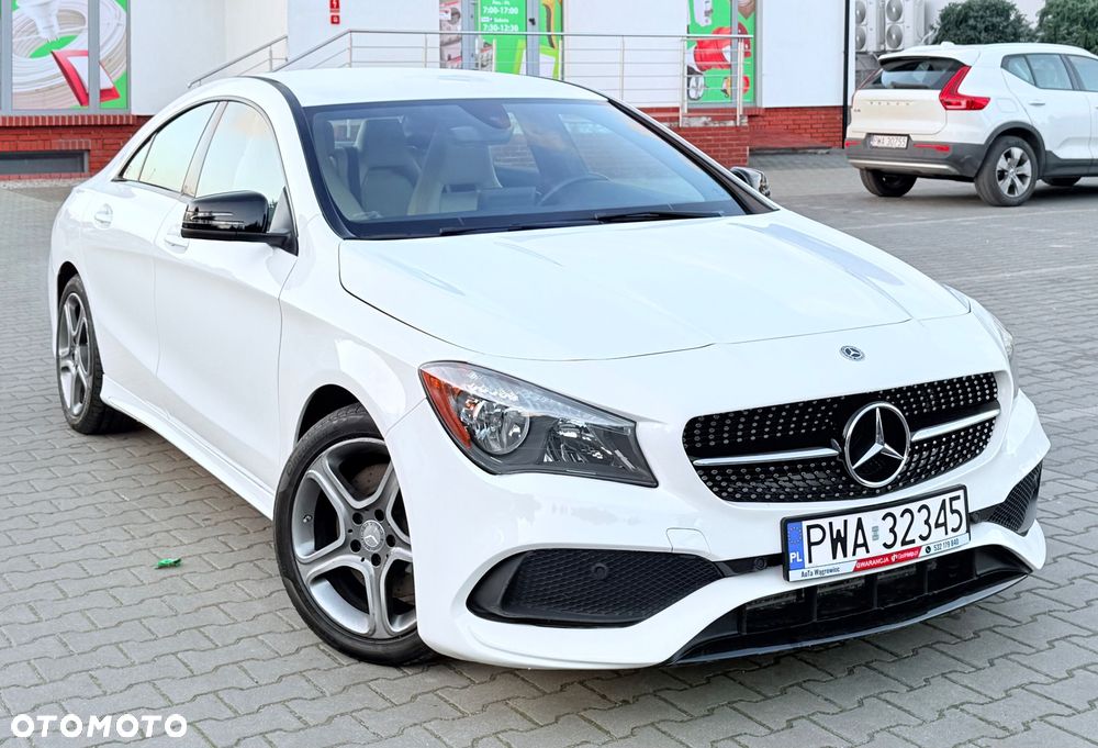 Mercedes-Benz CLA 250 4-Matic AMG Line - 4