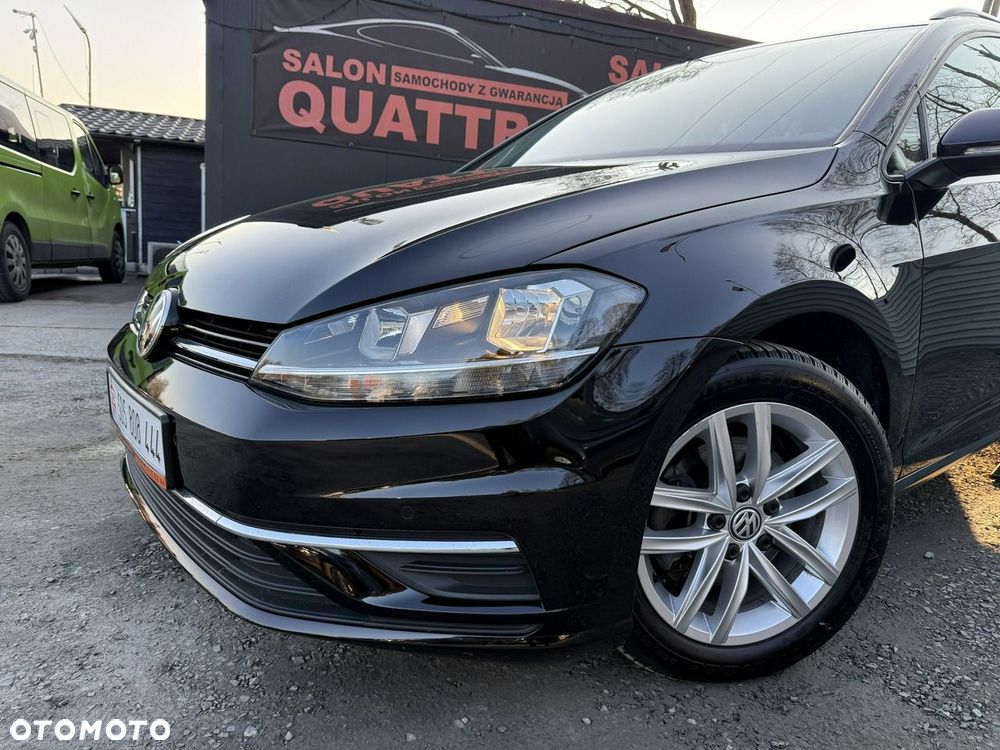Volkswagen Golf - 8