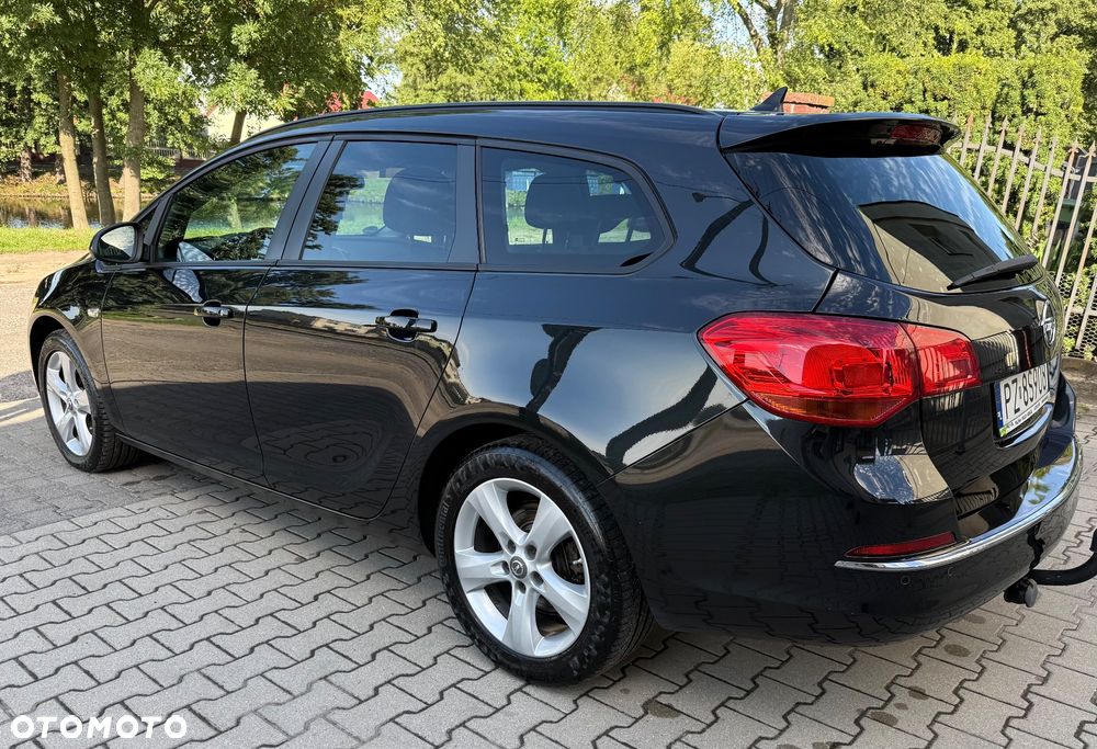 Opel Astra 1.6 CDTI Sport - 4