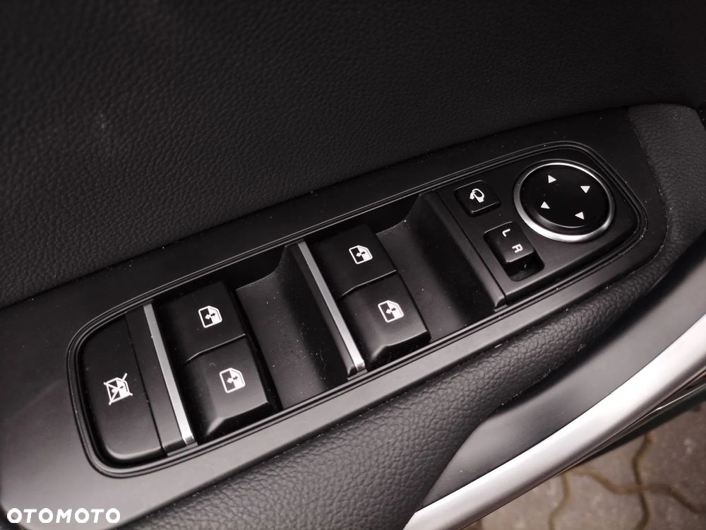 Kia XCeed 1.4 T-GDI L DCT - 14