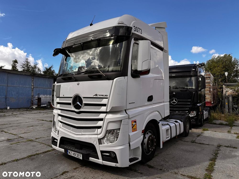 Mercedes-Benz actros - 19