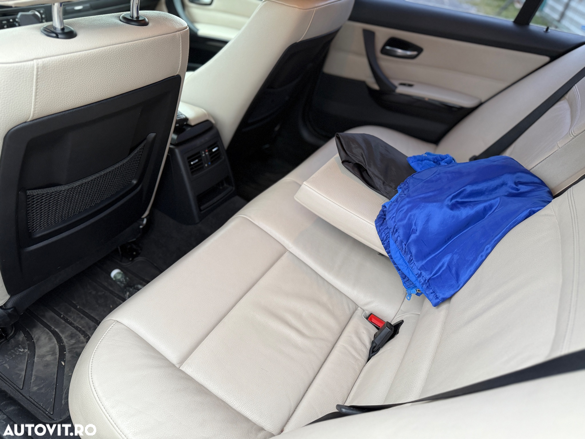 BMW Seria 3 - 15