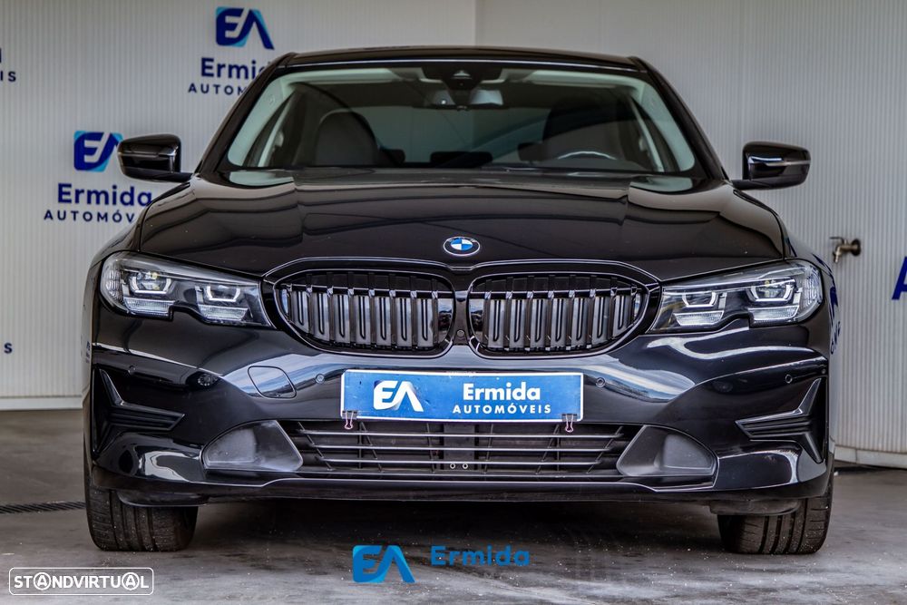 BMW 330 e Auto - 3