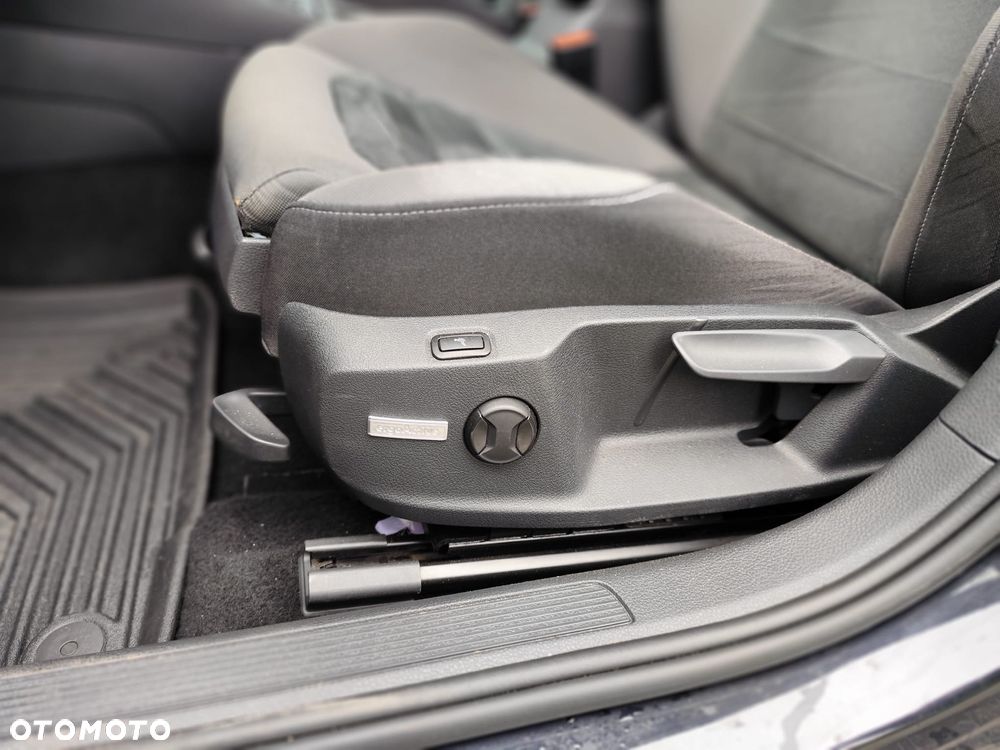 Volkswagen Golf VII 2.0 TDI BMT Highline DSG - 14