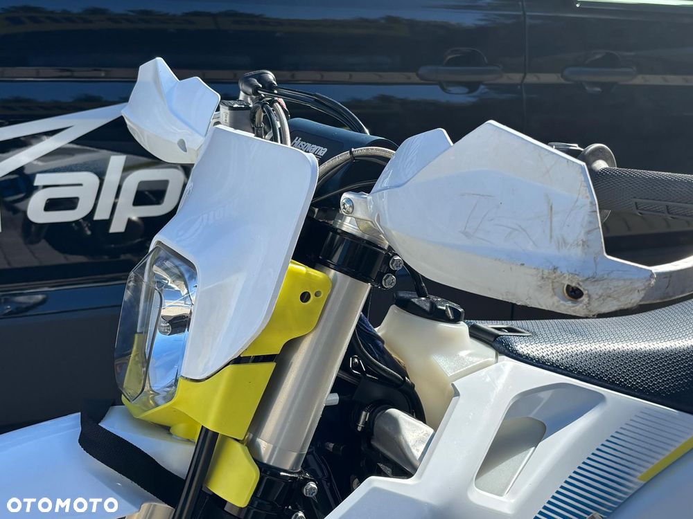 Husqvarna FE - 16