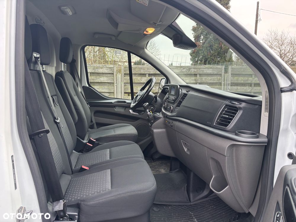 Ford Transit Custom 2.0 TDCi 125 Ps L1H1 Klima Hak Kamera Doinwestowany - 25