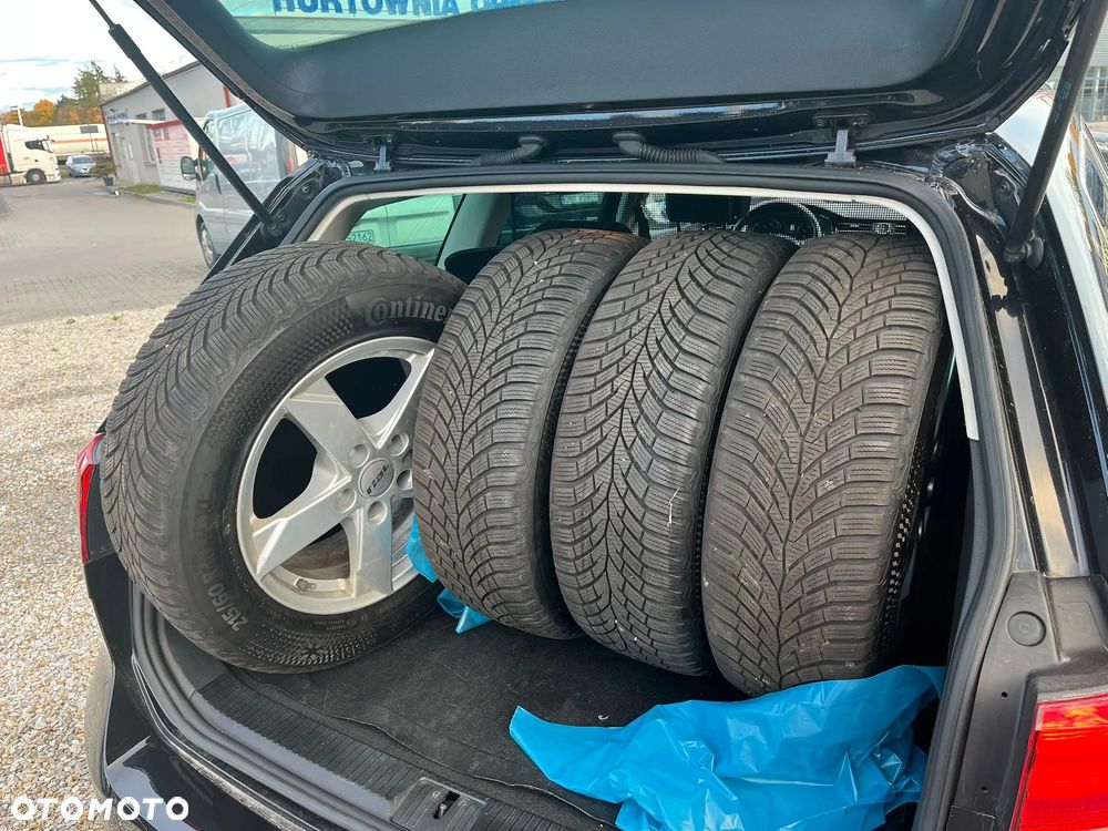 Volkswagen Passat - 14