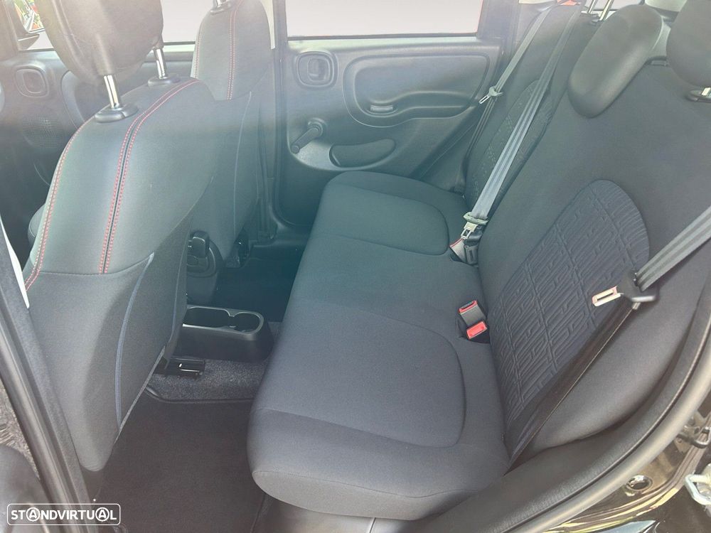 Fiat Panda 1.0 Hybrid (RED) - 13