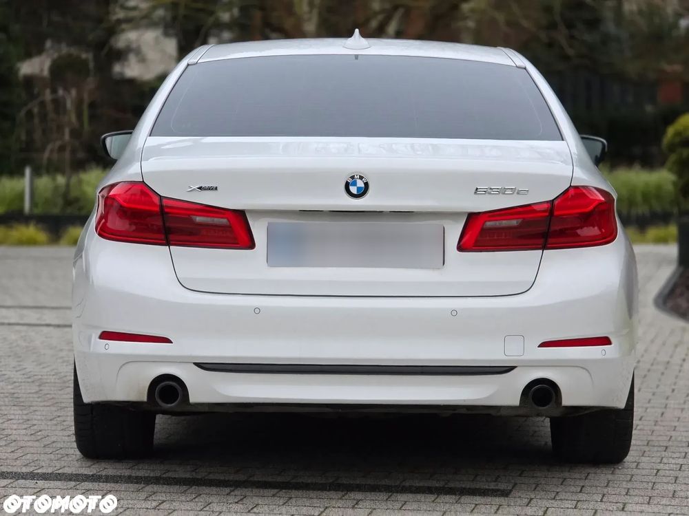 BMW Seria 5 530e iPerformance xDrive Sport Line sport - 7