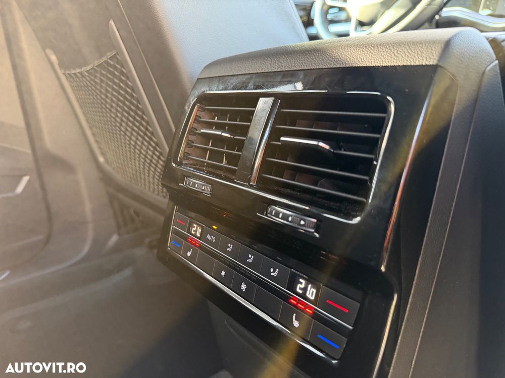 Volkswagen Touareg V6 TDI R-Style - 15