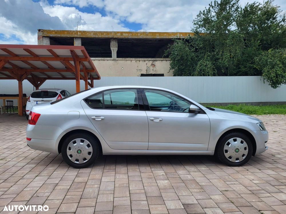 Skoda Octavia 1.2 TSI ELEGANCE - 2