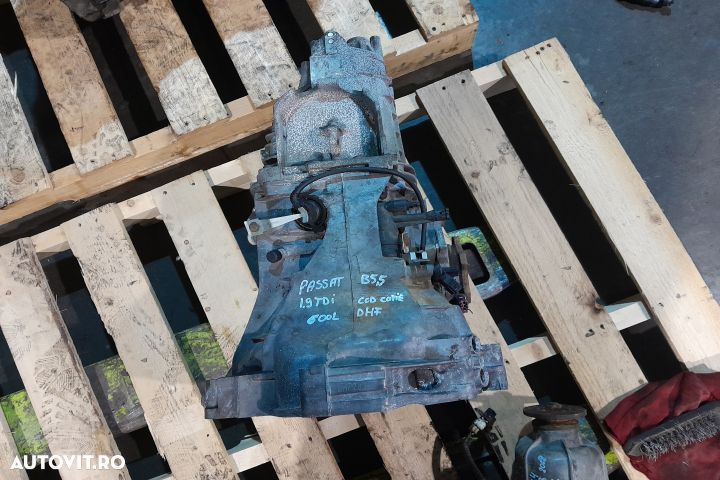 CUTIE DE VITEZE MANUALA TIP CUTIE DHF MX1253 Volkswagen VW Passat B5. - 1