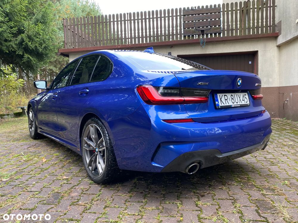 BMW Seria 3 330i xDrive M Sport - 4