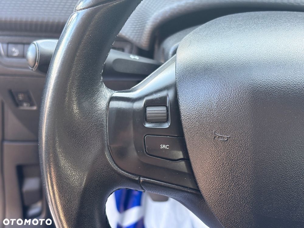 Peugeot 2008 120 VTI Allure - 15