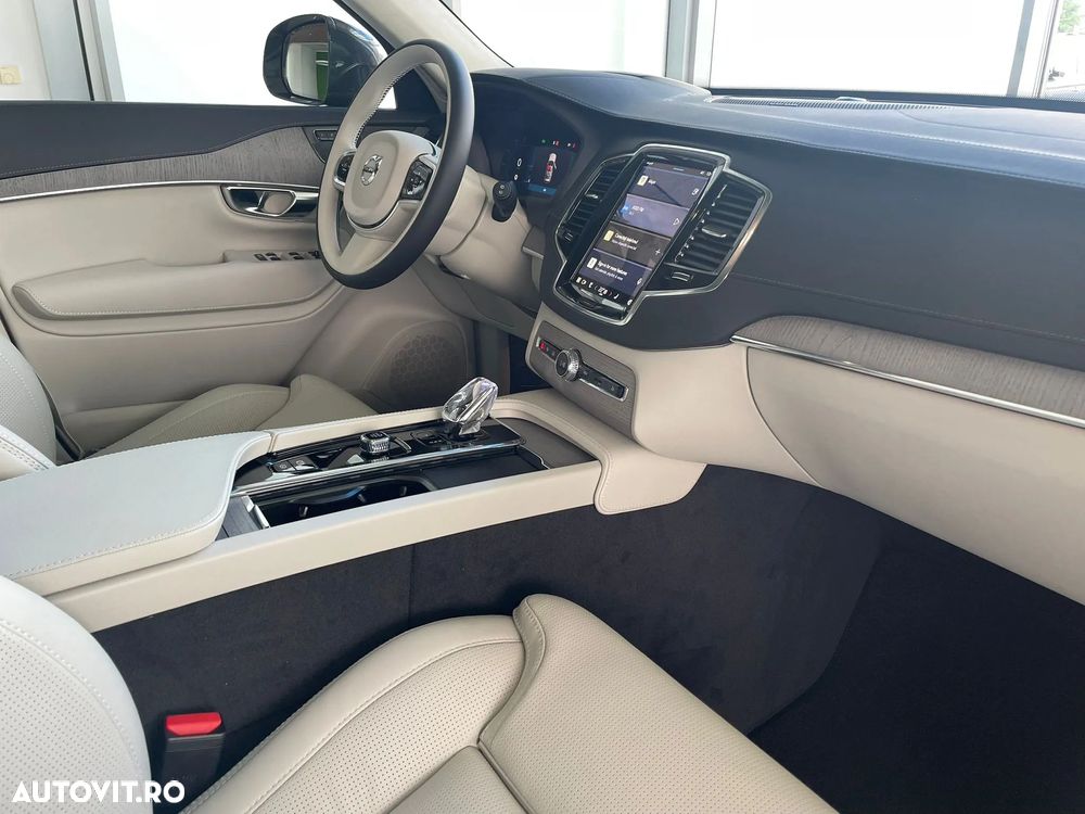 Volvo XC 90 T8 AWD PHEV Plus Bright - 11