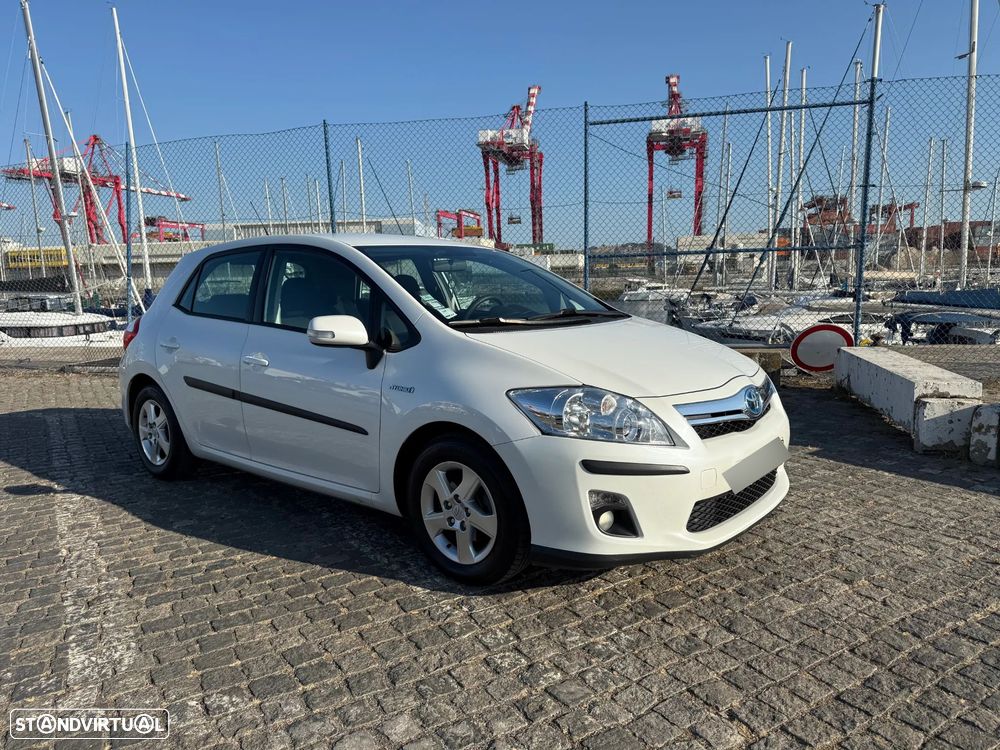 Toyota Auris 1.8 HSD - 1