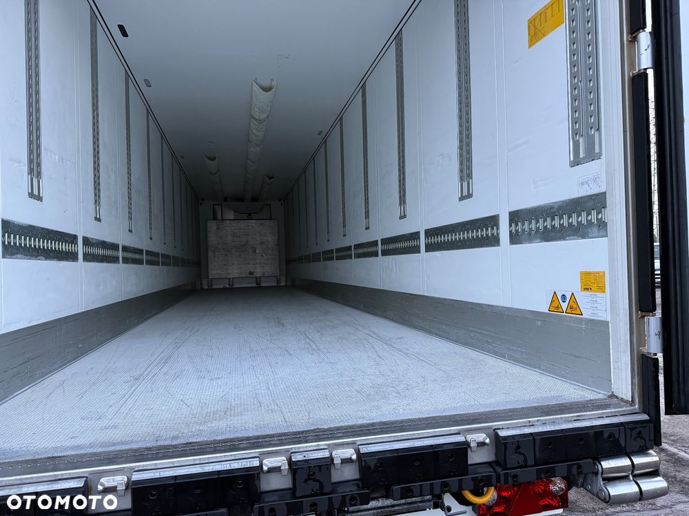 Schmitz Cargobull - 21