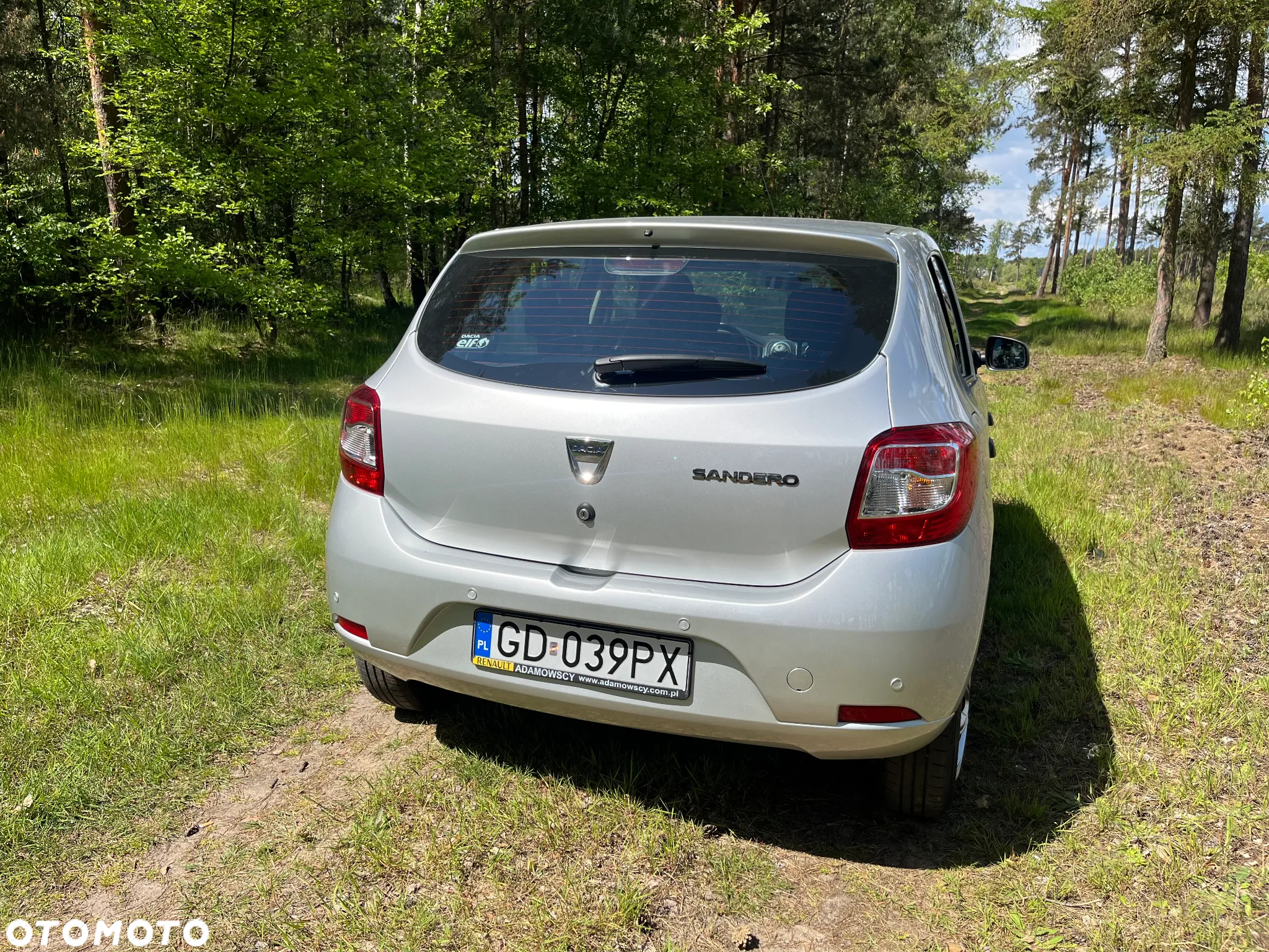 Dacia Sandero 1.2 16V Ambiance - 12