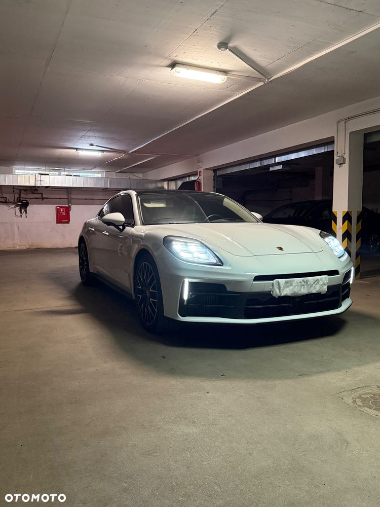Porsche Panamera 4 - 7