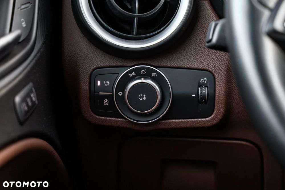 Alfa Romeo Stelvio 2.0 Turbo Veloce Q4 - 39