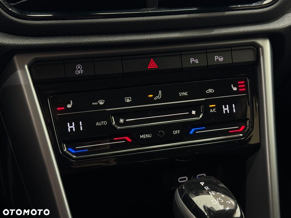 Volkswagen T-Roc 1.5 TSI Life DSG - 23