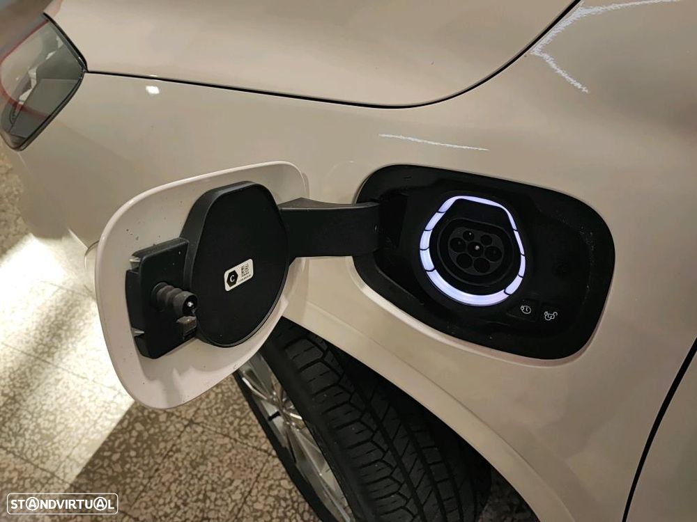 Ford Kuga 2.5 PHEV ST-Line X - 10