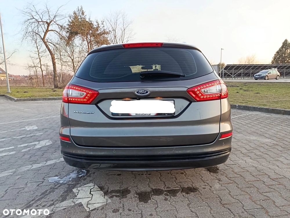 Ford Mondeo 2.0 TDCi Titanium PowerShift - 6