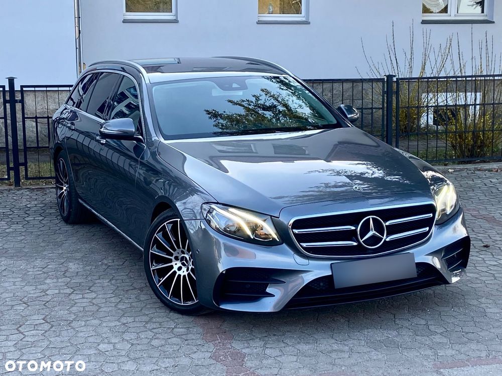 Mercedes-Benz Klasa E 220 d 9G-TRONIC AMG Line - 4