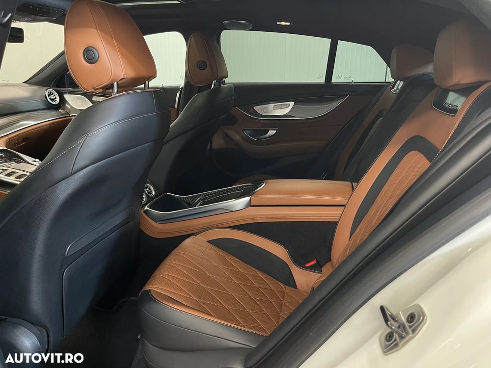 Mercedes-Benz AMG GT-S - 16