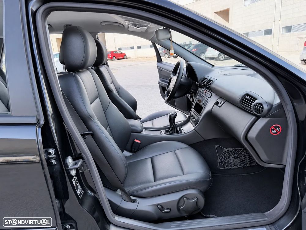 Mercedes-Benz C 220 T CDI Avantgarde - 31