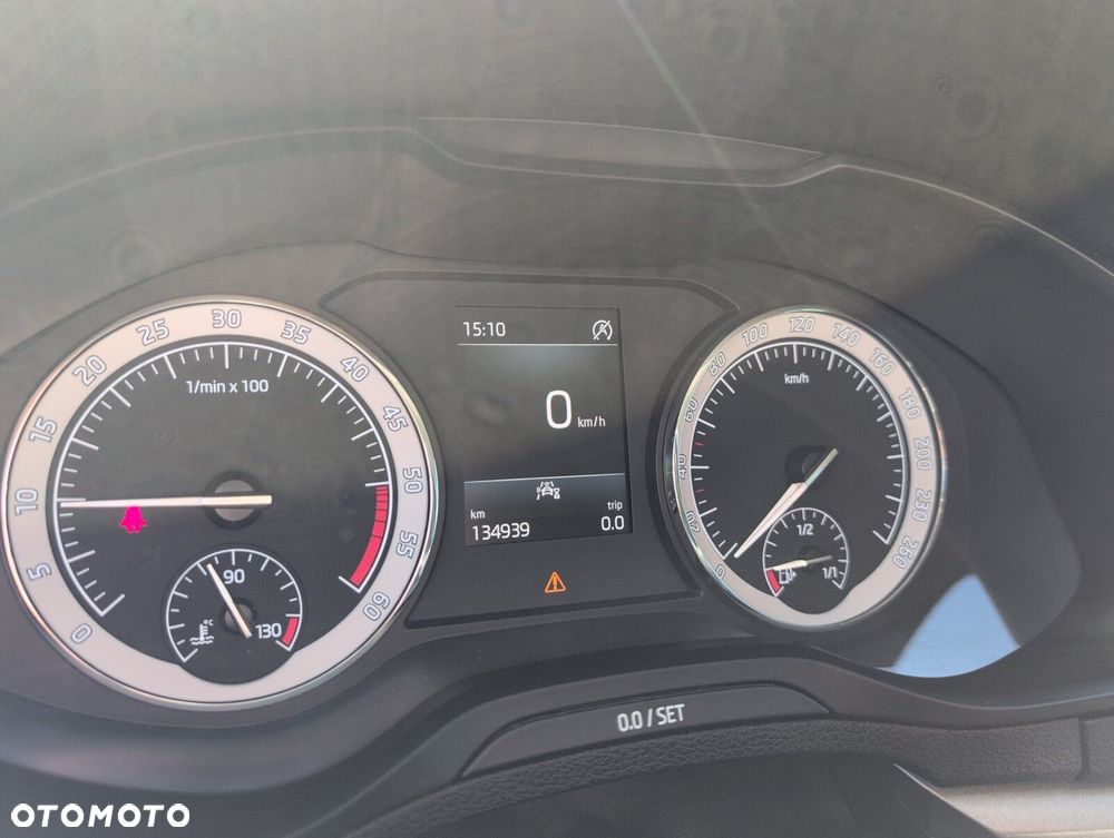 Skoda Karoq 1.6 TDI SCR 4x2 Ambition - 21