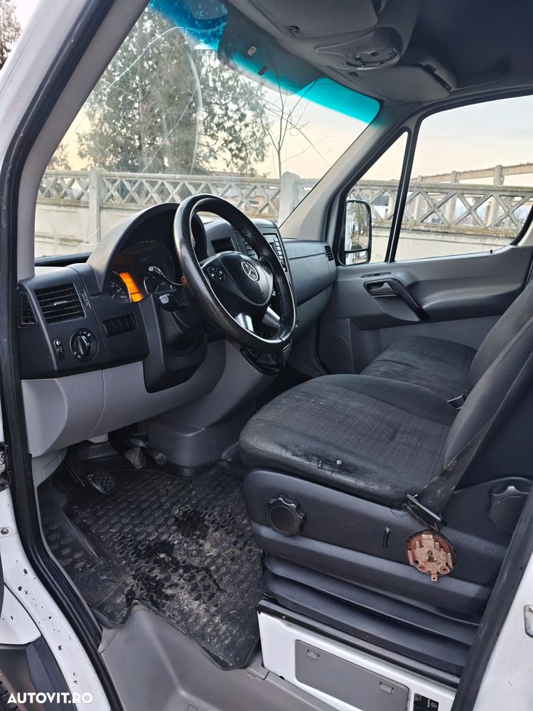 Mercedes-Benz Sprinter - 5